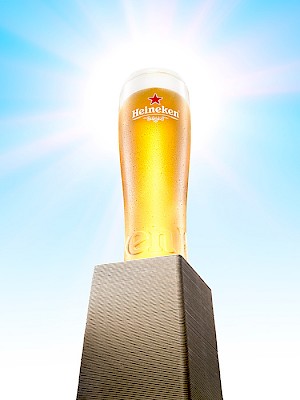 Heineken on a Plinth - Eugenio Franchi