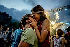 Florian Geiss, a London photographer with Horton-Stephens, captures lifestyle images of people having fun drinking drinks in outdoor travel destinations.