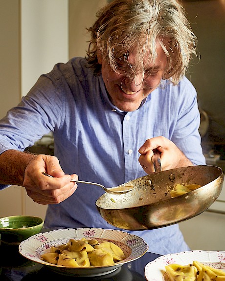 Noemi Scavo food and lifestyle photographer represented by horton-stephens best agency in London